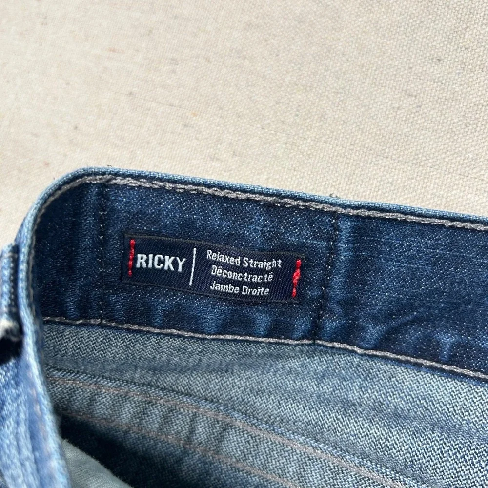 True Religion Ricky Jeans Mens 38 (fits 39x34) Relaxed Straight Flaps Embossed